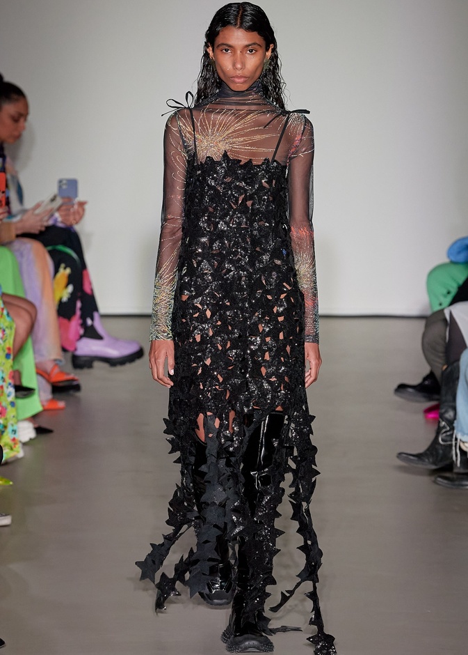 عرض MSGM لخريف وشتاء 2022