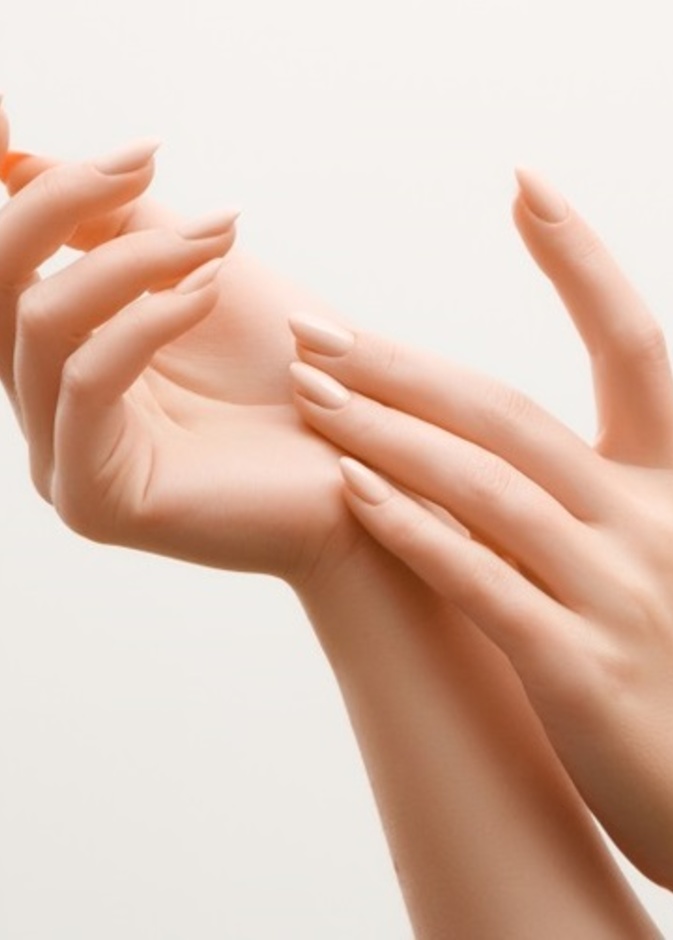 تحضير معقم لليدين في المنزل وحماية البشرة من الجفاف