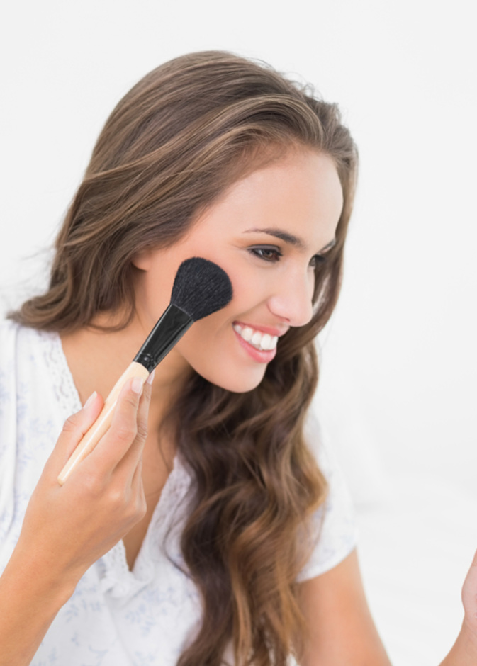 فوائد استخدام فرش المكياج المصطنعة