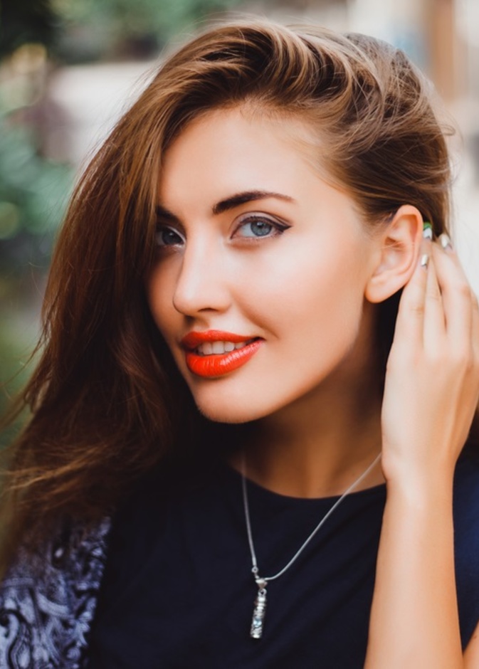 5 ممنوعات في مكياج الجامعة تجنبيها للظهور بشكل لائق