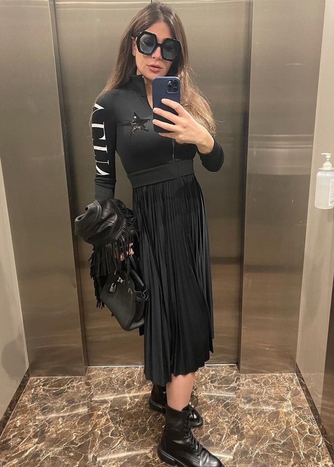 الإعلامية ديما صادق تفاجئ الجمهور بحملها بمولودها الثالث بصور مميزة