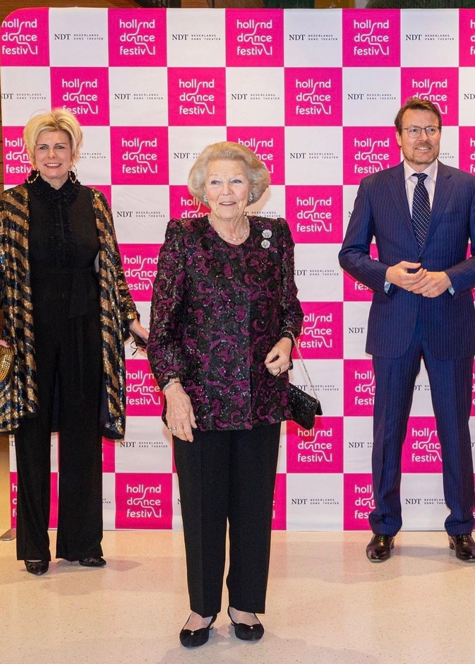 العائلة المالكة الهولندية تفتتح مهرجان الرقص الهولندي