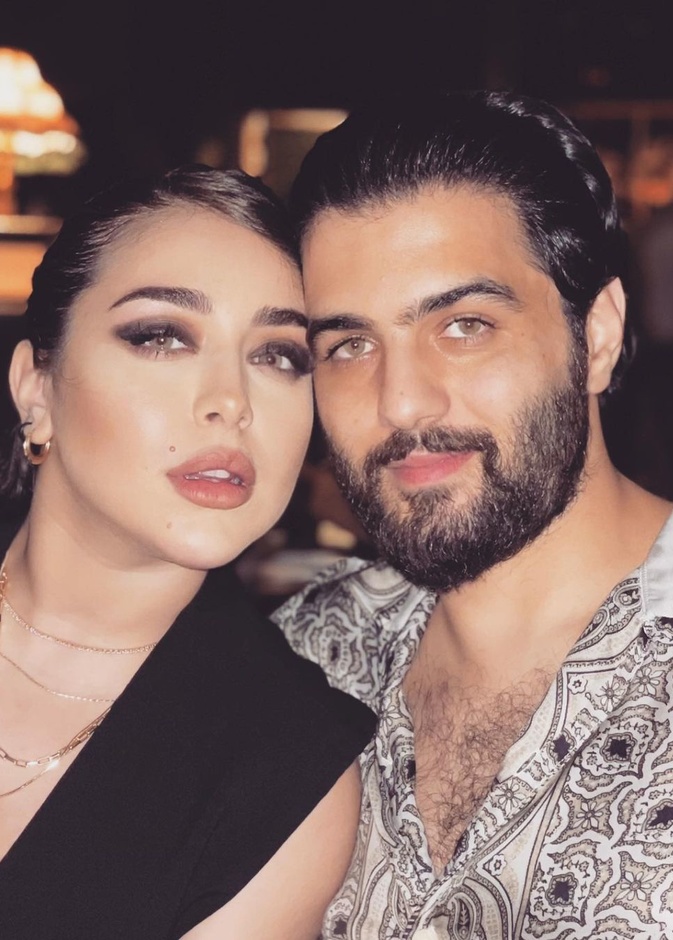 هيا مرعشلي تظهر مع شاب وسيم في عيد الحب