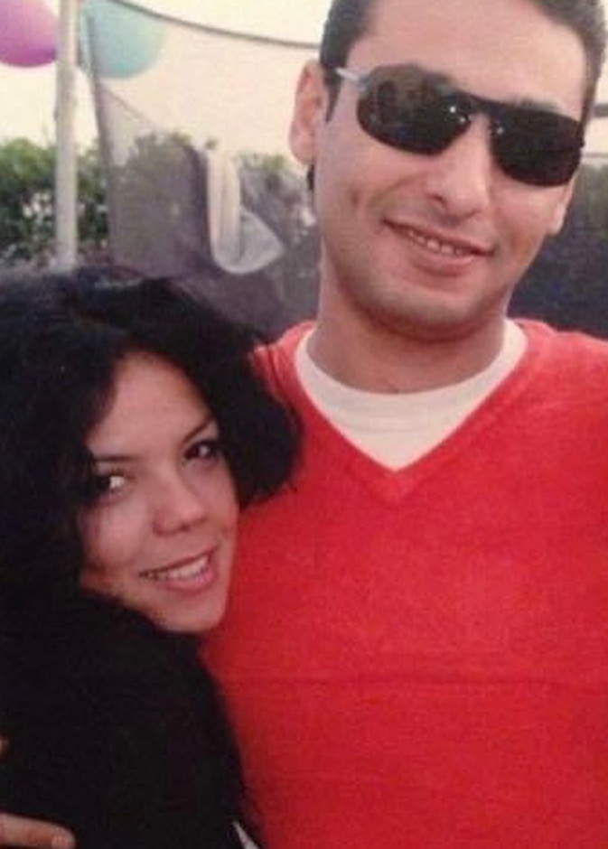 ناهد السباعي وأخيها الراحل