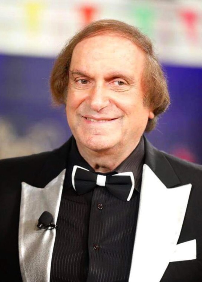 وفاة الفنان اللبناني الشهير سامي كلارك عن عمر يناهز 74 عاما والنجوم ينعونه   