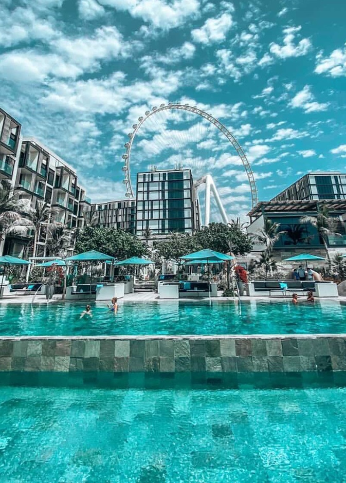 كوف بيتش.. وجهة شاطئية مثالية للاستجمام  في دبي 