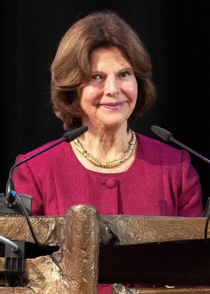 الملكة سيلفيا تتحدث عن سلامة الأطفال في حفل جوائز Child10 Award لعام 2022