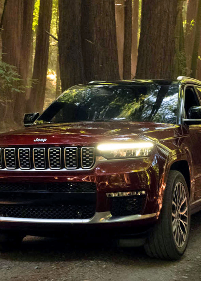 Grand Cherokee تظهر بحلتها الجديدة