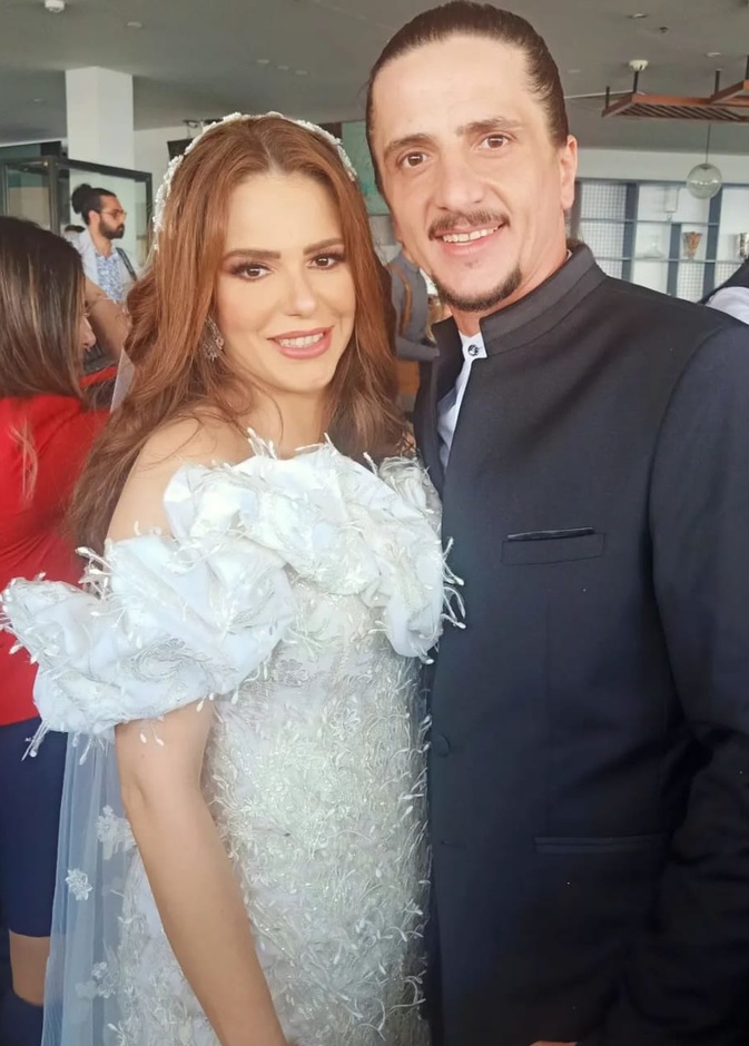 دنيا عبد العزيز