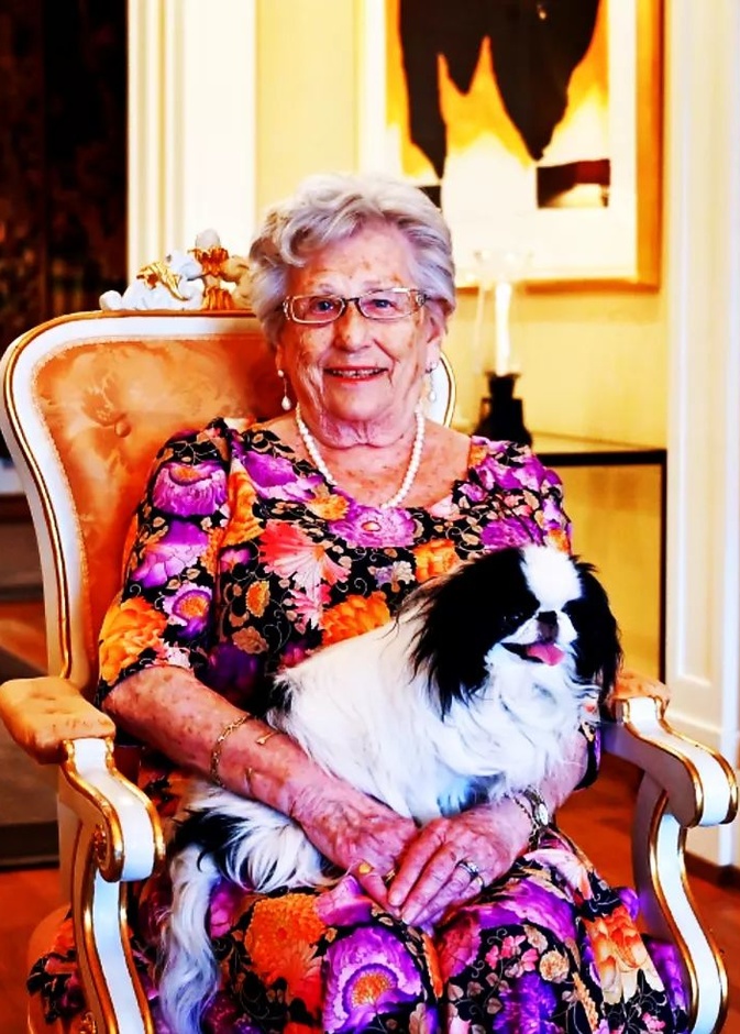 الأميرة استريد أميرة النرويج تحتفل بعيد ميلادها 90