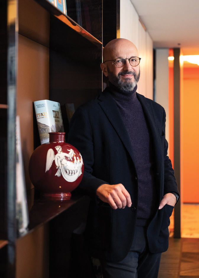 محاور المشاهير عدنان الكاتب يحاور نائب الرئيس التنفيذي لمجموعة "بولغري"