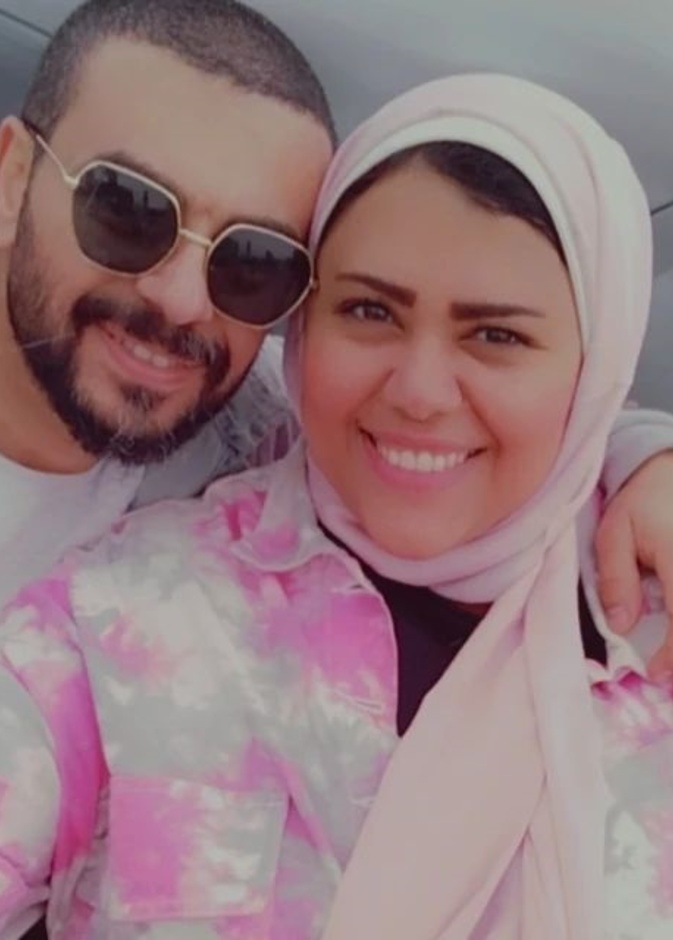 كريم الحسيني وزوجته 