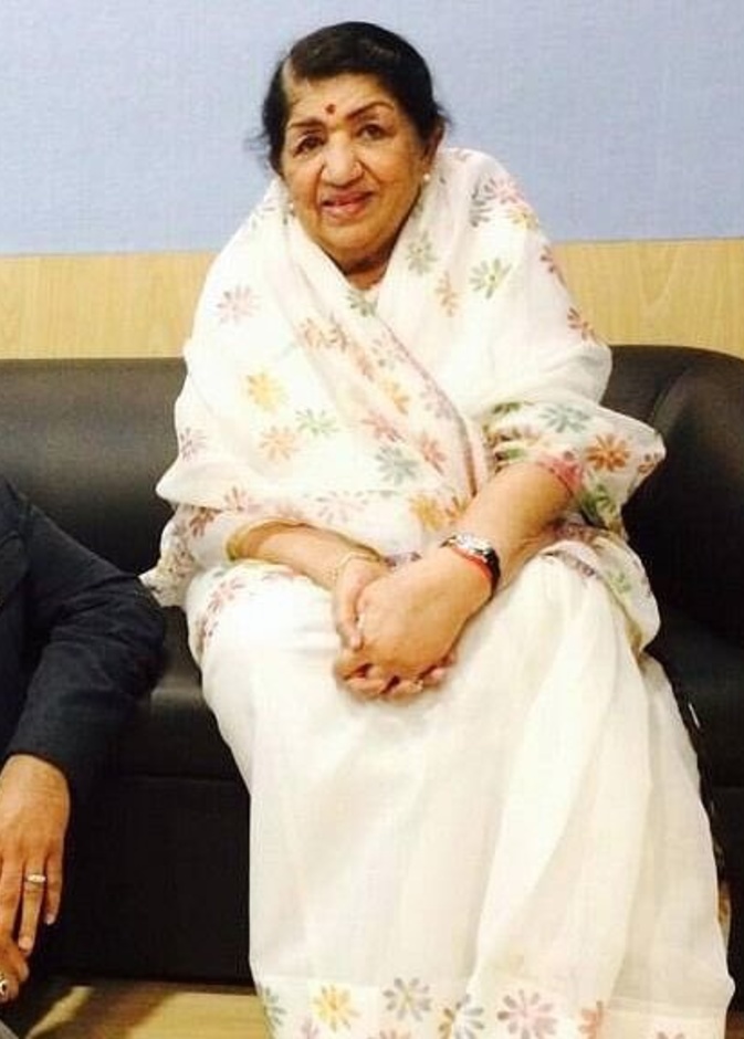 لاتا مانجيشكار