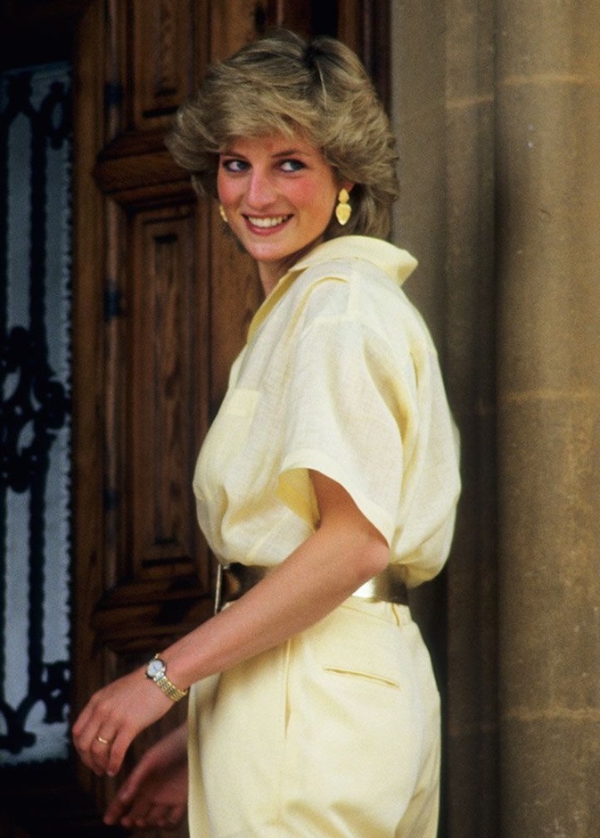 بمناسبة عيد الحب رسائل محبة من المجوهرات أرسلتها سيدات العائلة المالكة البريطانية لأحبائها