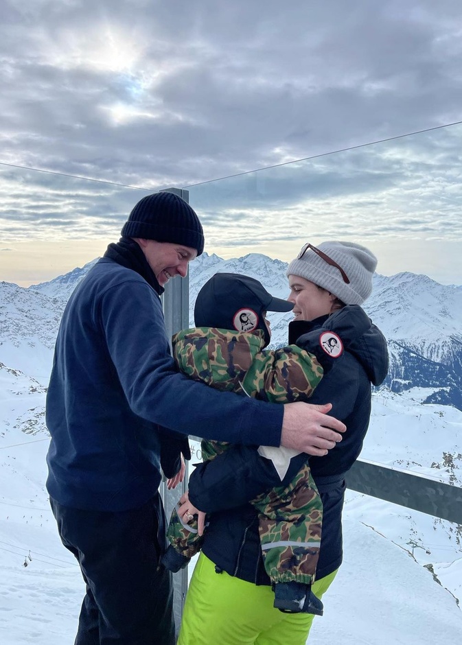 الأميرة يوجين تنشر صور جديدة لطفلها بمناسبة عيد ميلاده الأول