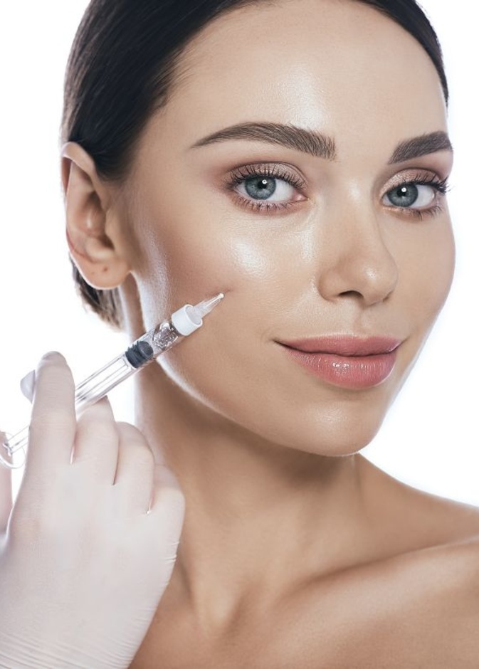 أنواع فيلر الخدود وأبرز مضاعفاته ونتائجه