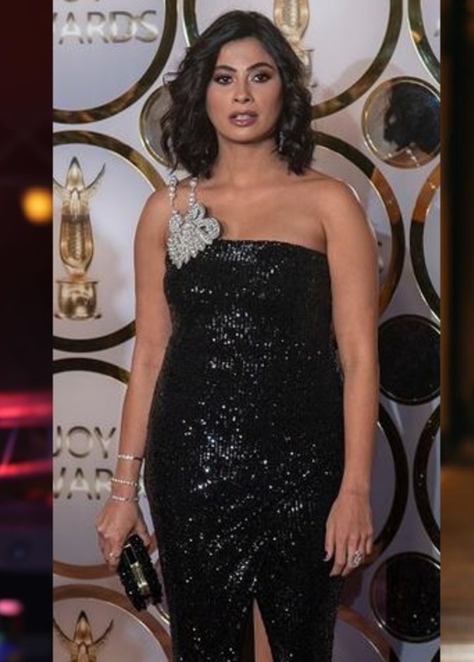 روبي بفساتين مختلفة