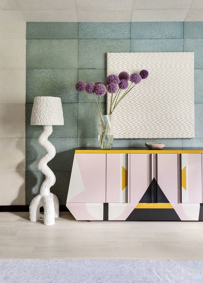 تصميم كونسول من إبداع Kelly Wearstle