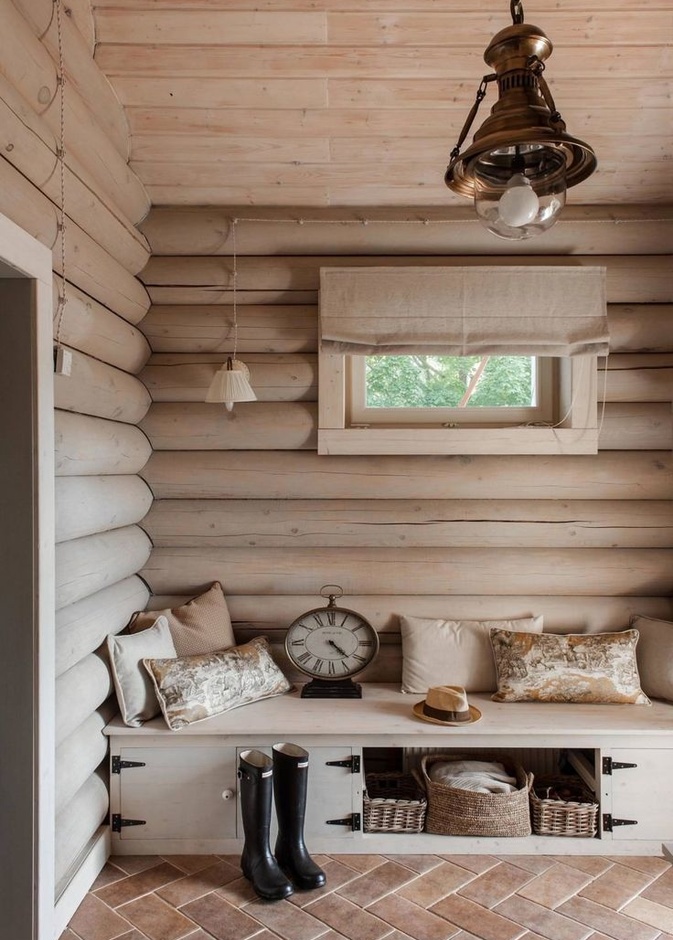 جدران خشبية بأسلوب ريفي رائع لمدخل منزل حميمي 