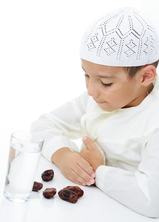 خطوات يجب اتخاذها قبل بدء صيام الاطفال في رمضان