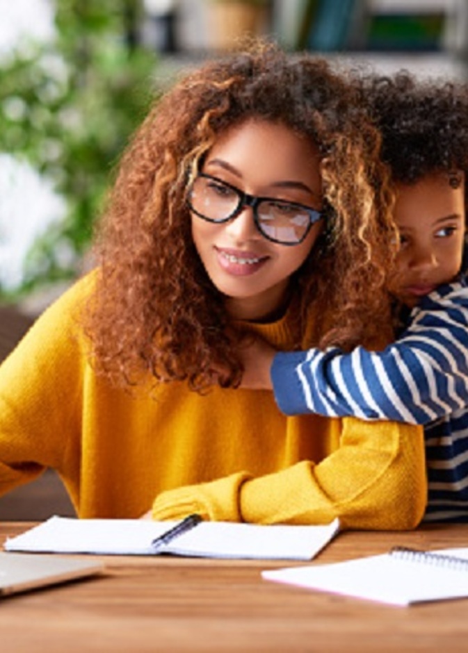 أطعمة صحية للأمهات العاملات تمنحهنّ الطاقة والنشاط