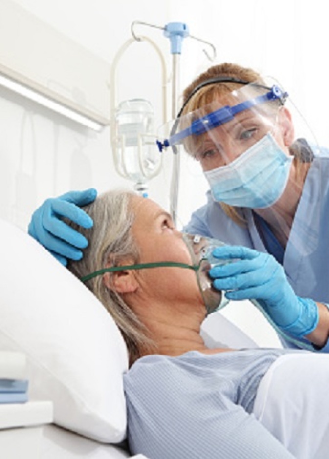 لماذا ينخفض مستوى الأكسجين عند مريض كورونا