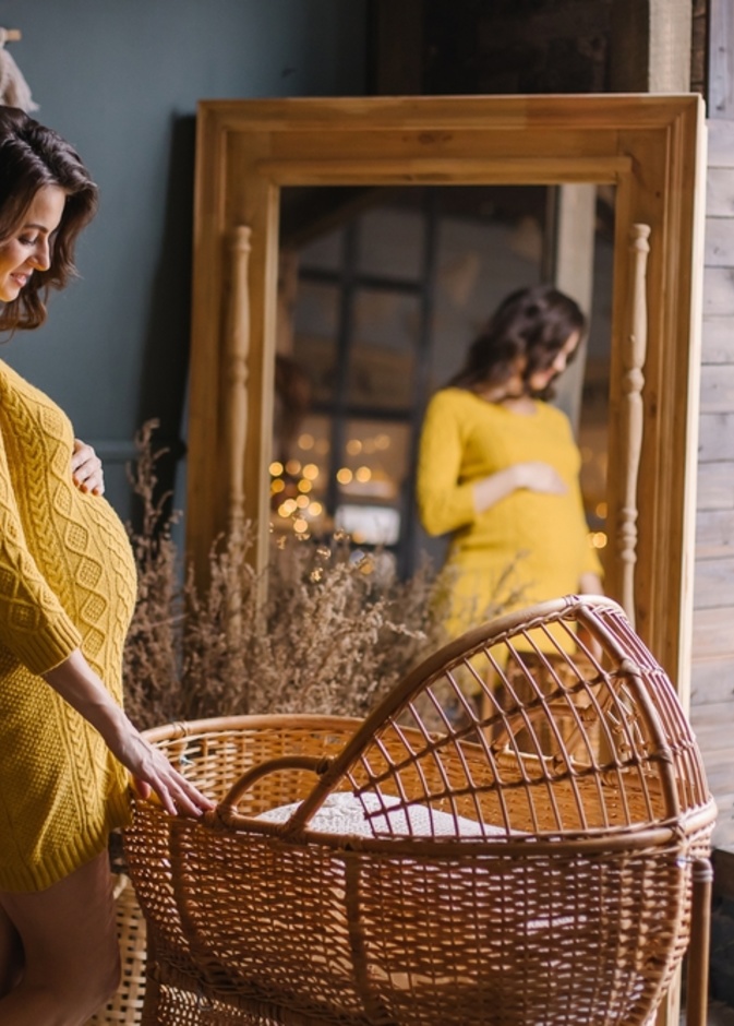 ما هي مميزات وعيوب الولادة الطبيعية في المنزل