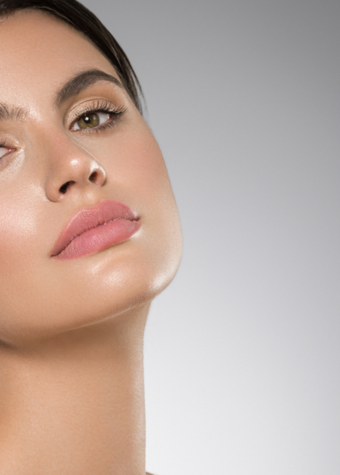 ماسك الزبادي والموز لترطيب بشرة المرأة قبل رمضان 2022