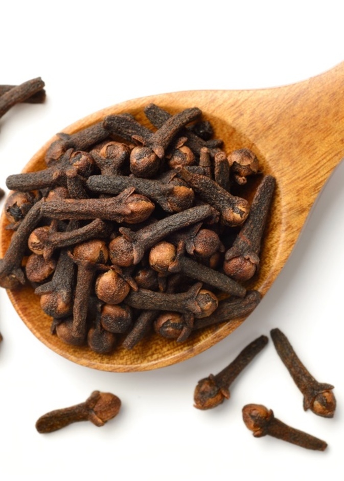 فائدة جديدة للقرنفل وتأثيره على النساء