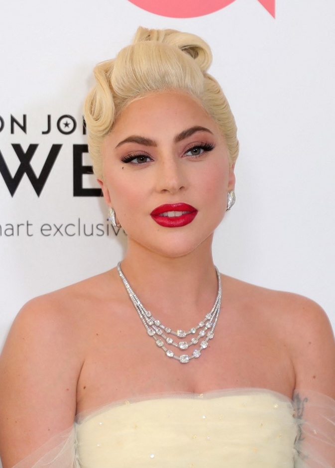 ليدي غاغا LADY GAGA