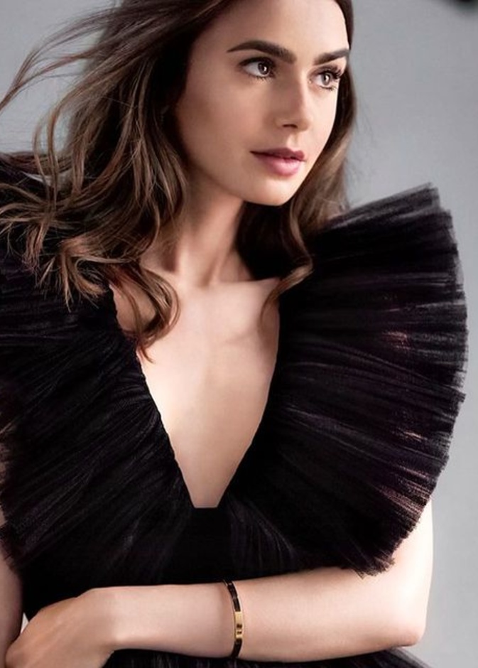 ليلي كولينز Lily Collins