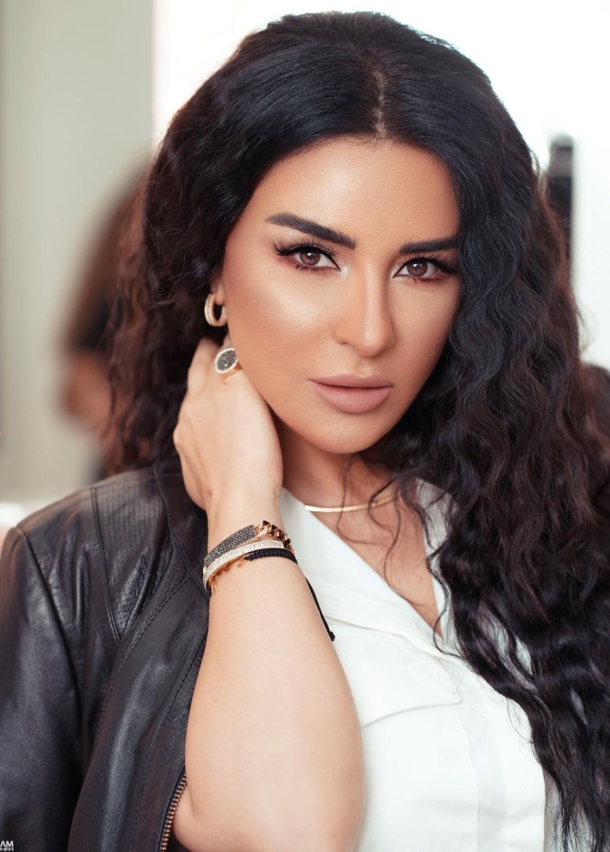 صور الإطلالات الجمالية الأولى للنجمات في مسلسلات رمضان 2022