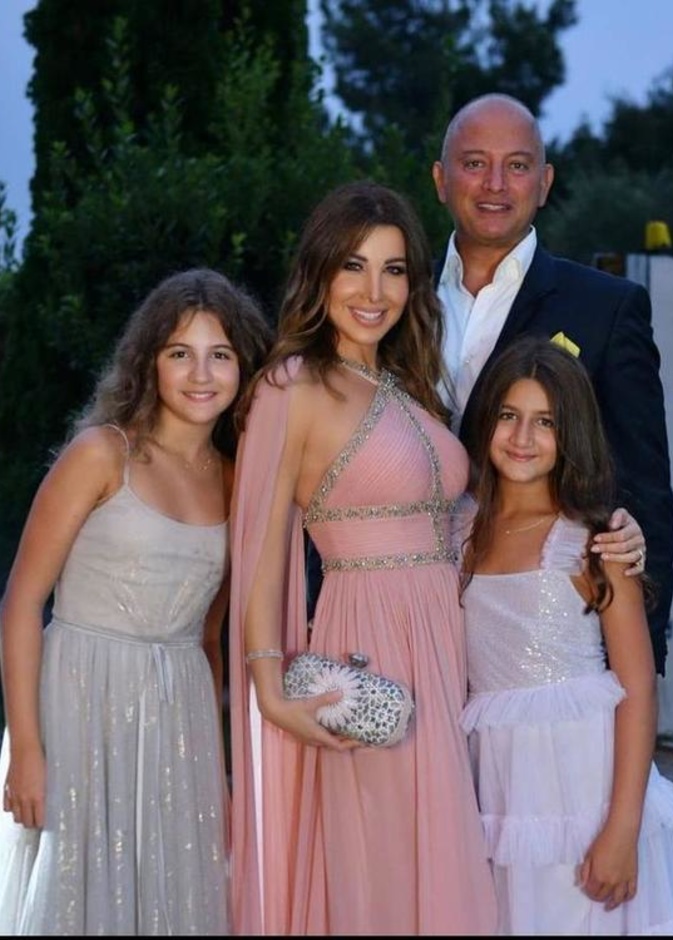 نجمات شكلّن نموذجا ناجحا في تحقيق الاستقرار العائلي والمهني