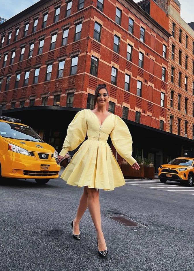 كارن وازن كانت من بين الحضور الخاص لعرض Alexander McQueen 