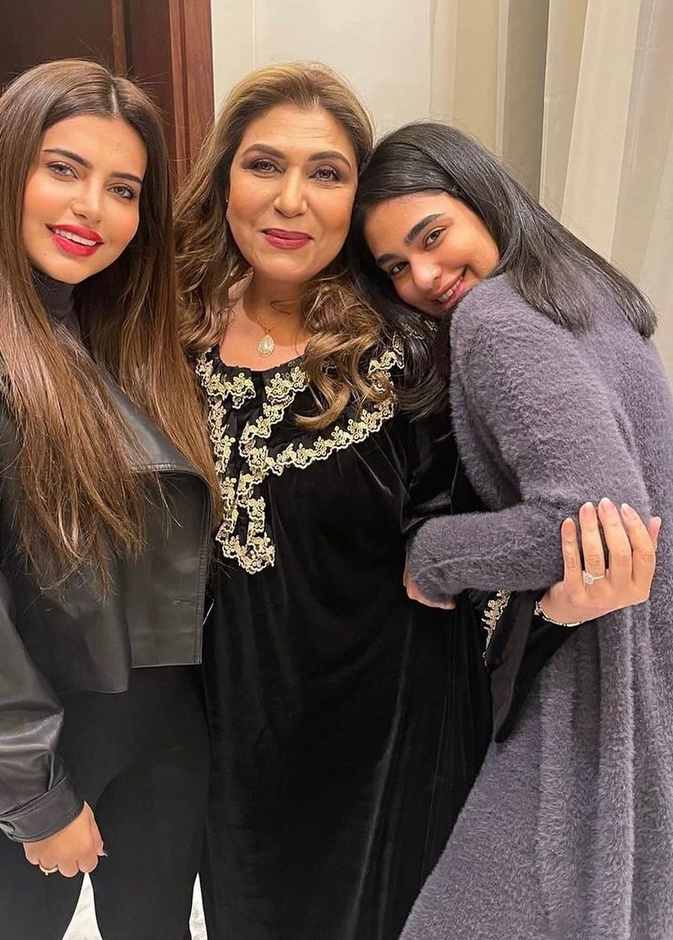 أبطال مسلسل "حضرة الموقف"