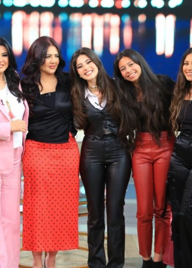 مايان السيد تكشف كواليس دورها المؤثر في "إلا أنا" وأسرتها تظهر معها في "معكم"..بالصور