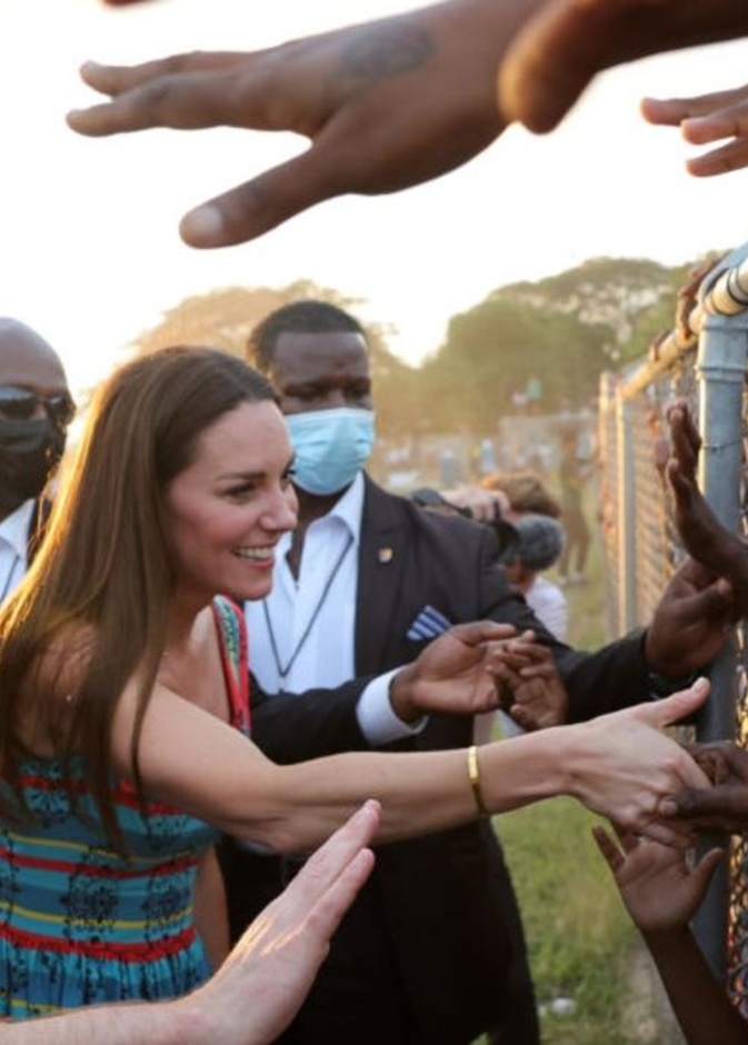 خبير ملكي يصف جولة وليام وكيت الملكية الجديدة في الكاريبي بالكارثية