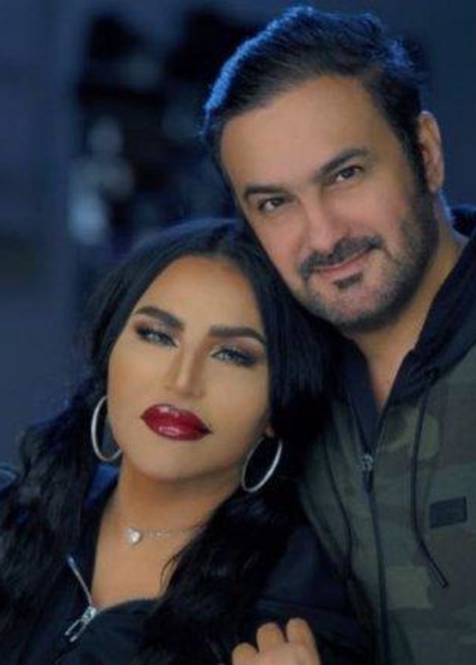  أحلام وزوجها مبارك الهاجري