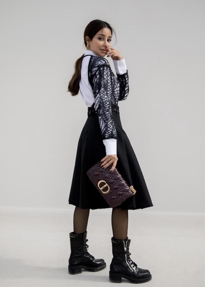 أسيل عمران أول سفيرة لـدار "ديور" في الشرق الأوسط لنتذكر أجمل إطلالاتها بلمسات DIOR