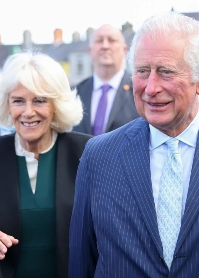 الأمير تشارلز يتلقى هدية غير متوقعة من أحد معجبيه