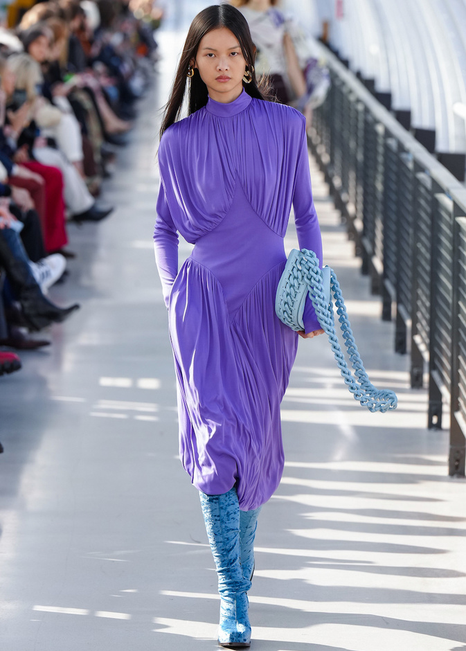 عرض أزياء Stella McCartney لموسم خريف 2022