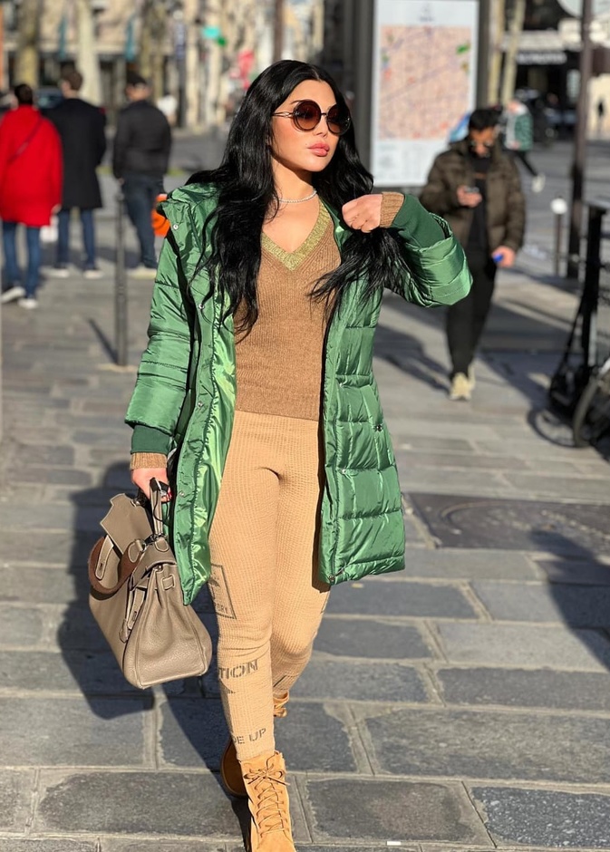 أناقة هيفاء وهبي في باريس