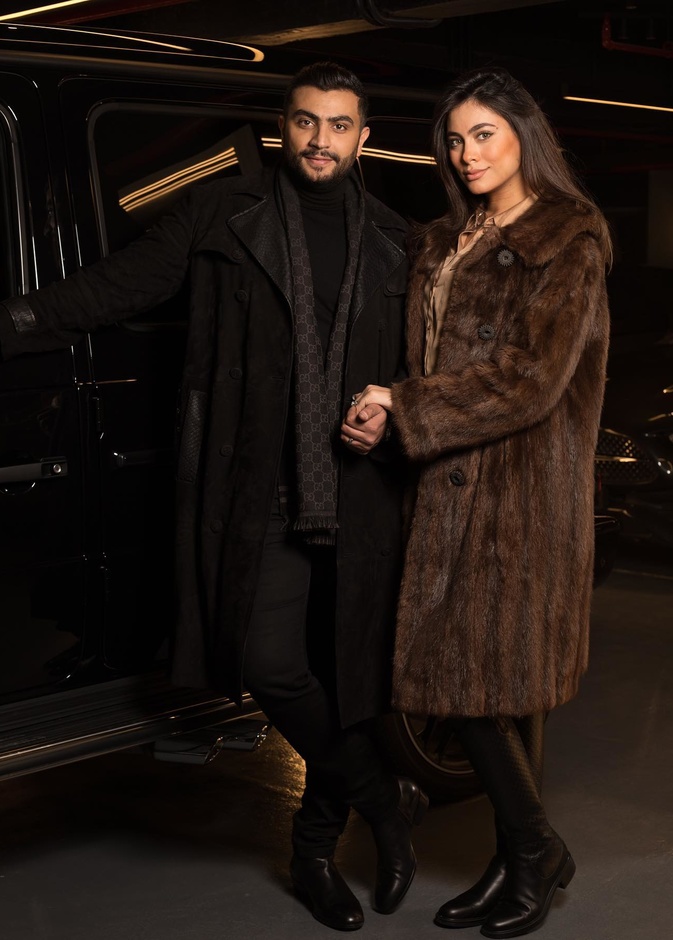 هاجر احمد وزوجها 