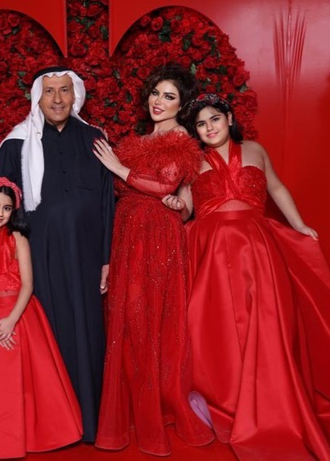 حليمة بولند وأسرتها