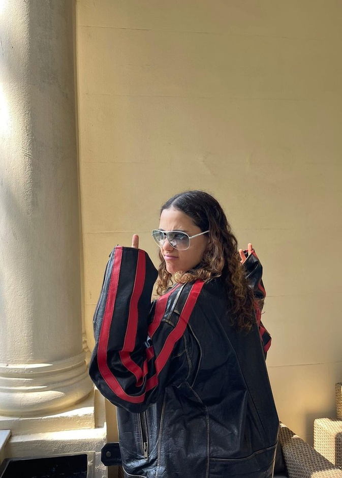 جانا عمرو دياب