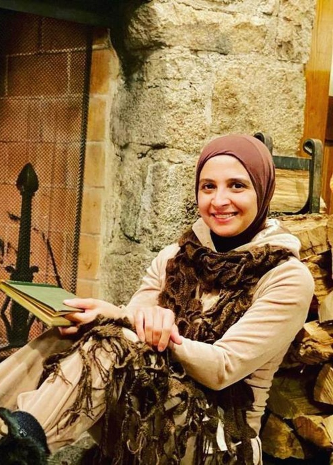 نجل حنان ترك يناشد الدعاء لوالدته إثر إصابتها بأزمة صحية