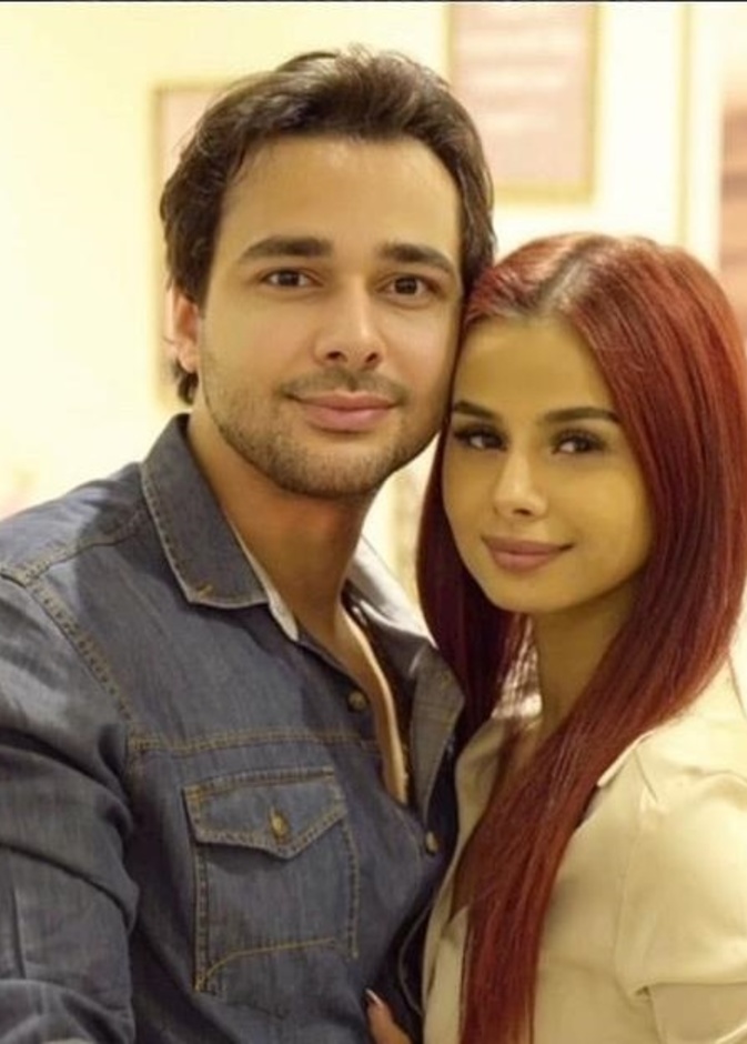 منة عرفة ومحمود المهدي 