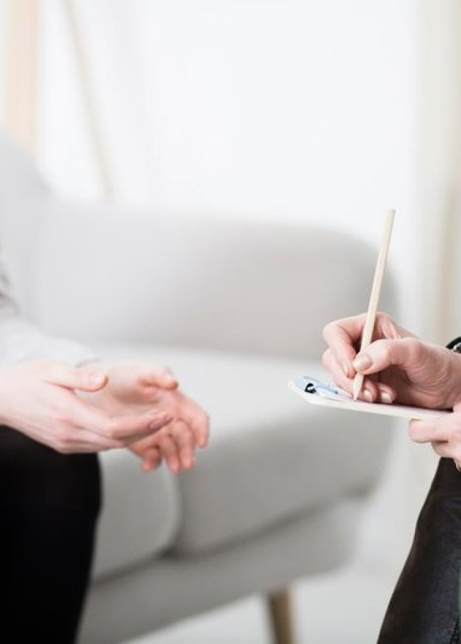 متى تحتاج المرأة إلى لايف كوتش أو مدرب حياة لتطوير الذات؟