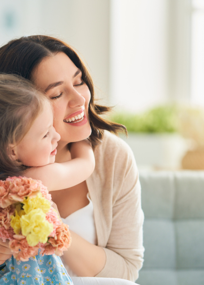 عبارات تقدير وحب لوالدتك لترسليها في عيد الأم 2022