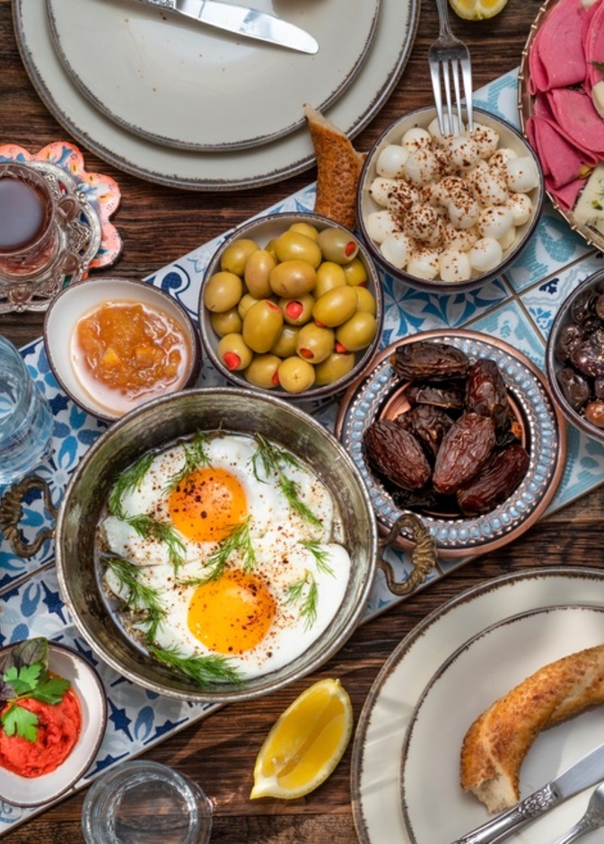 أهمية تناول وجبة السحور ومضاعفات تنجم عن تفويتها